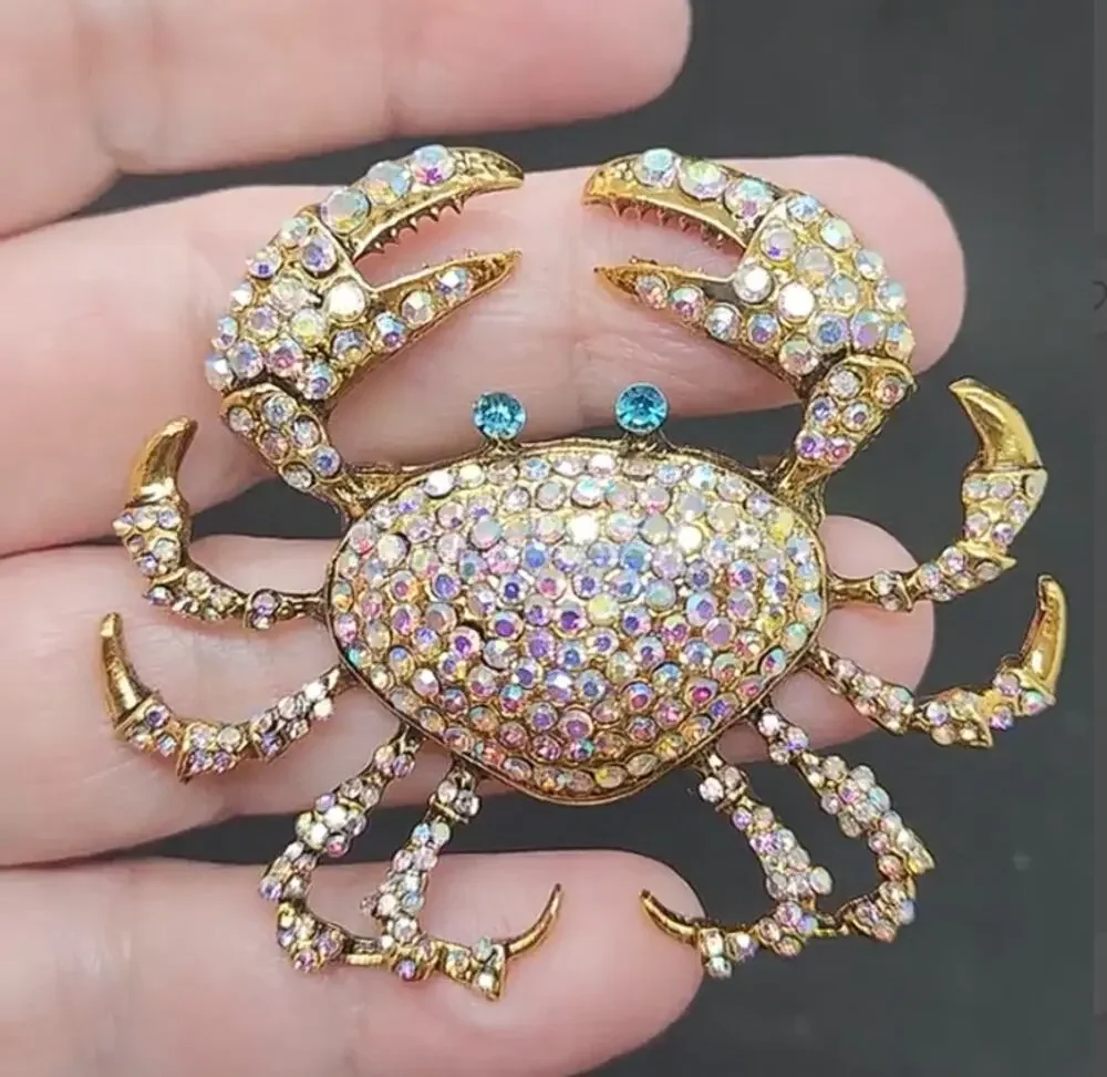Stunning Crab Brooch Clear Rhinestones Gold Tone Metal Sealife